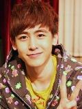 NICHKHUN-6